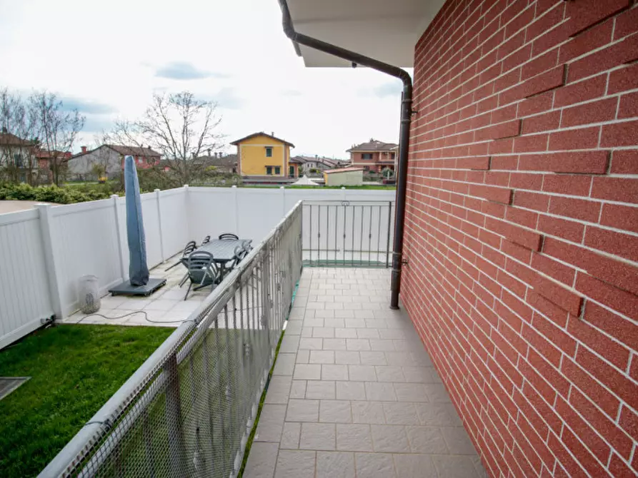 Immagine 40 di Villa in vendita  in Via Palestro 4 a San Giusto Canavese