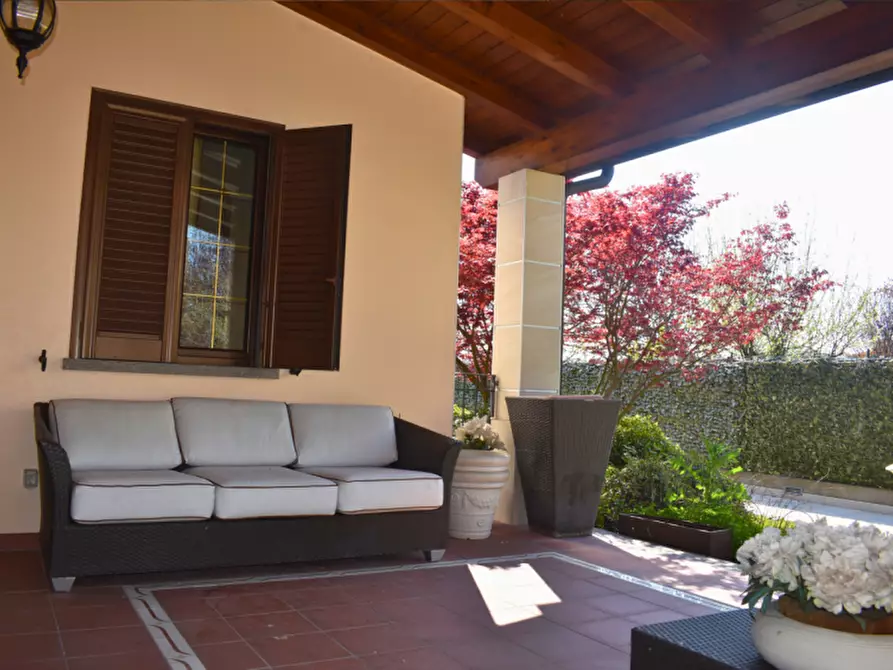 Immagine 5 di Casa bifamiliare in vendita  in Strada del Lazzaretto a Parma