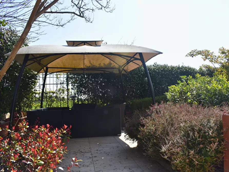 Immagine 12 di Casa bifamiliare in vendita  in Strada del Lazzaretto a Parma