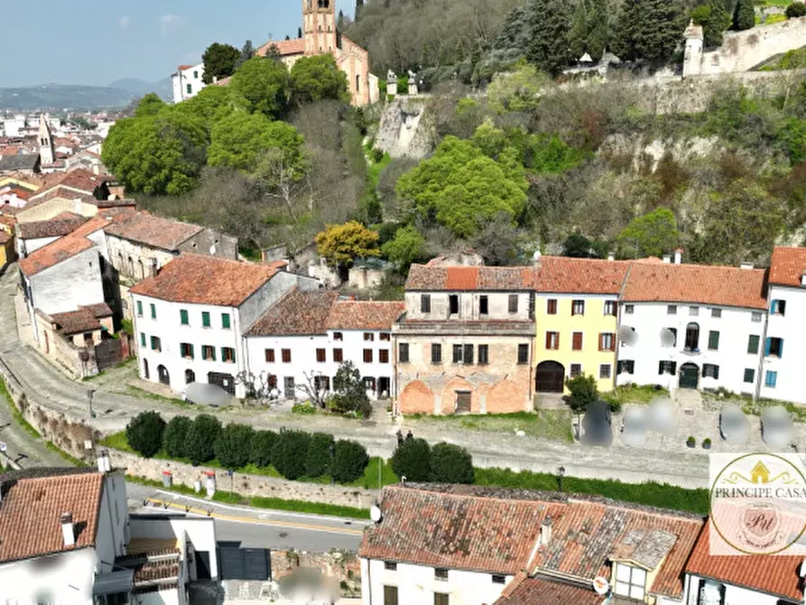 Immagine 4 di Palazzo in vendita  in Via Roma a Monselice