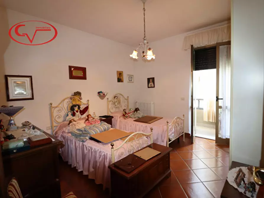 Immagine 23 di Appartamento in vendita  in via 24 maggio a Montevarchi