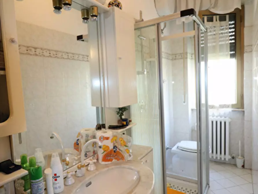 Immagine 30 di Appartamento in vendita  in via 24 maggio a Montevarchi