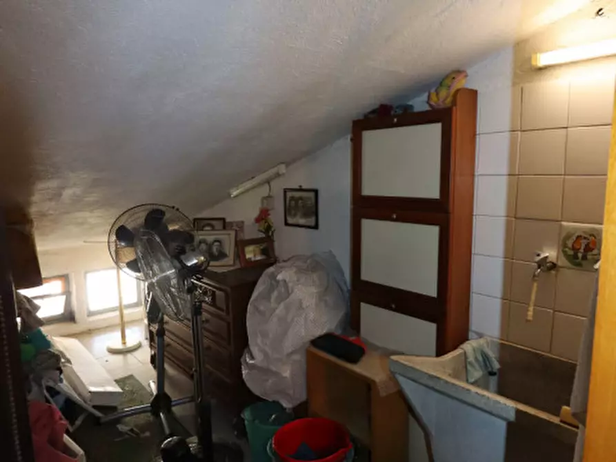 Immagine 32 di Appartamento in vendita  in via 24 maggio a Montevarchi