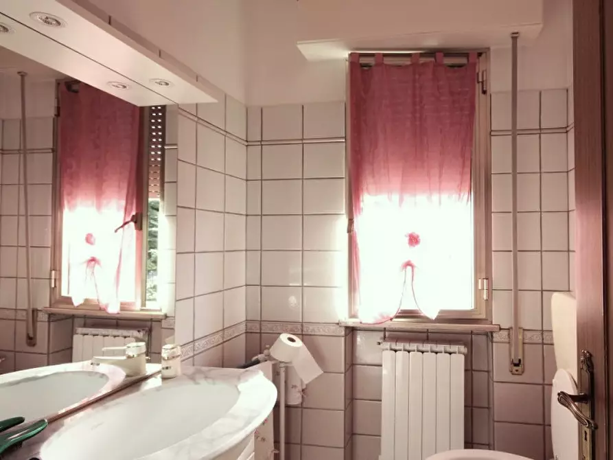 Immagine 12 di Casa bifamiliare in vendita  in viale Marzabotto a Riccione