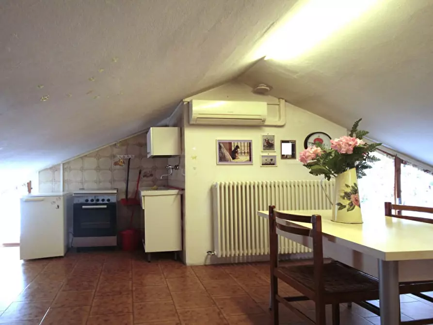 Immagine 15 di Casa bifamiliare in vendita  in viale Marzabotto a Riccione