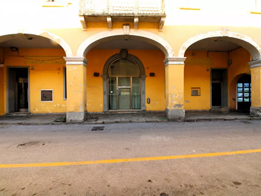 Immagine 4 di Ufficio in vendita  in Via Camillo Benso Conte di Cavour 91 a Este