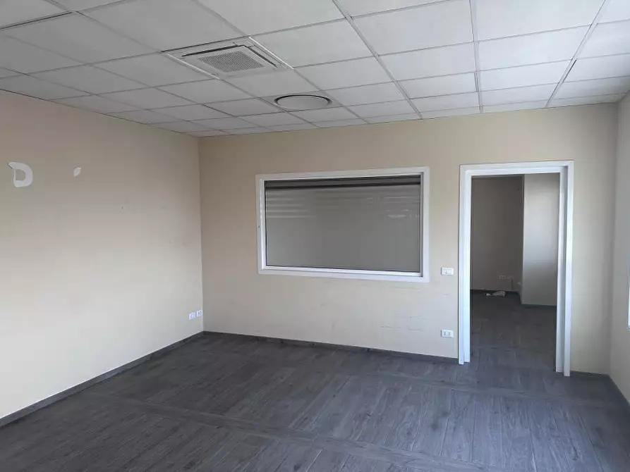 Immagine 41 di Capannone industriale in affitto  in Via Colomba 50 a Colognola Ai Colli