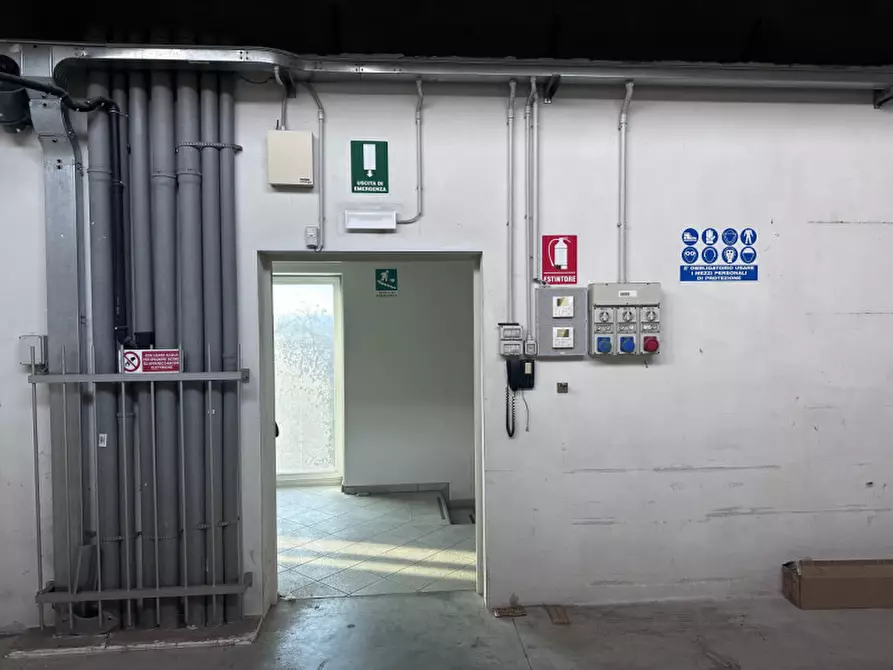 Immagine 46 di Capannone industriale in affitto  in Via Colomba 50 a Colognola Ai Colli