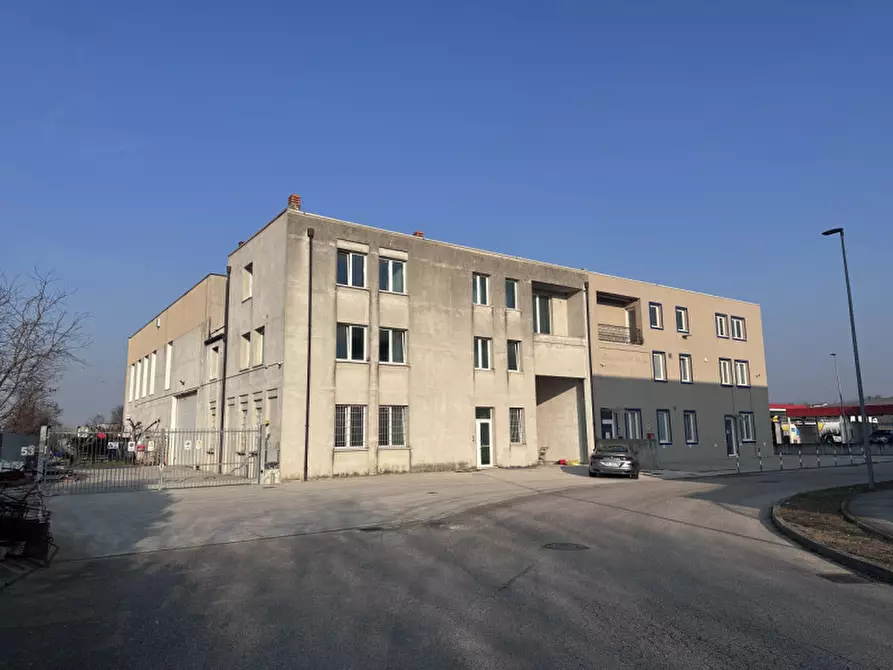 Immagine 35 di Capannone industriale in affitto  in Via Colomba 54 a Colognola Ai Colli