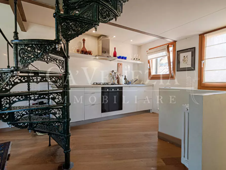 Immagine 6 di Appartamento in vendita  a Venezia