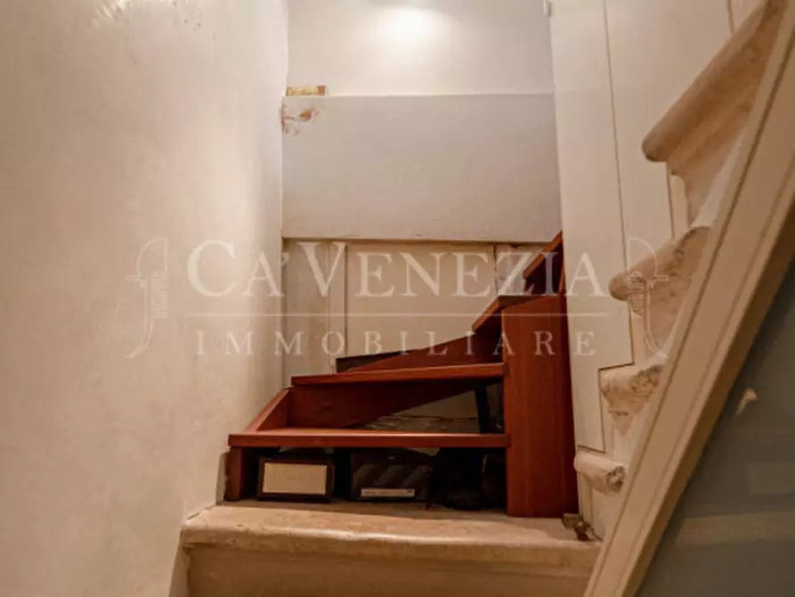 Immagine 22 di Appartamento in vendita  a Venezia