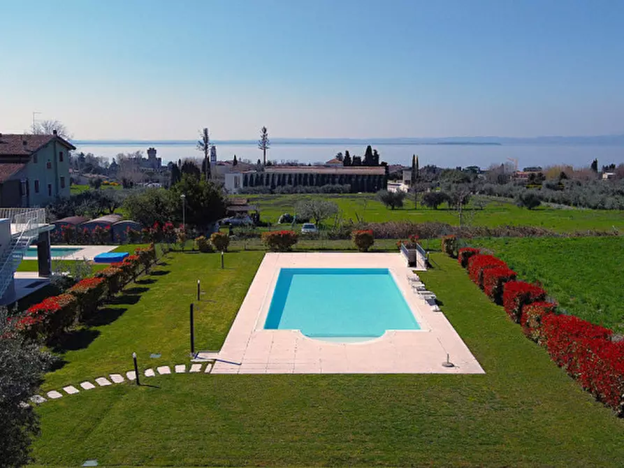 Immagine 4 di Villa in vendita  in Via San Martino 39 a Lazise