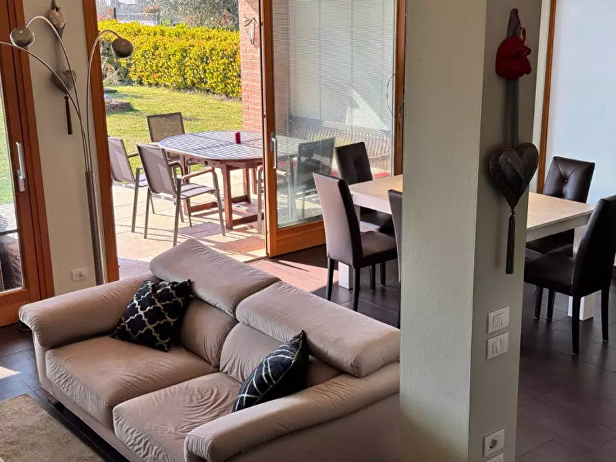 Immagine 9 di Villa in vendita  in Via San Martino 39 a Lazise