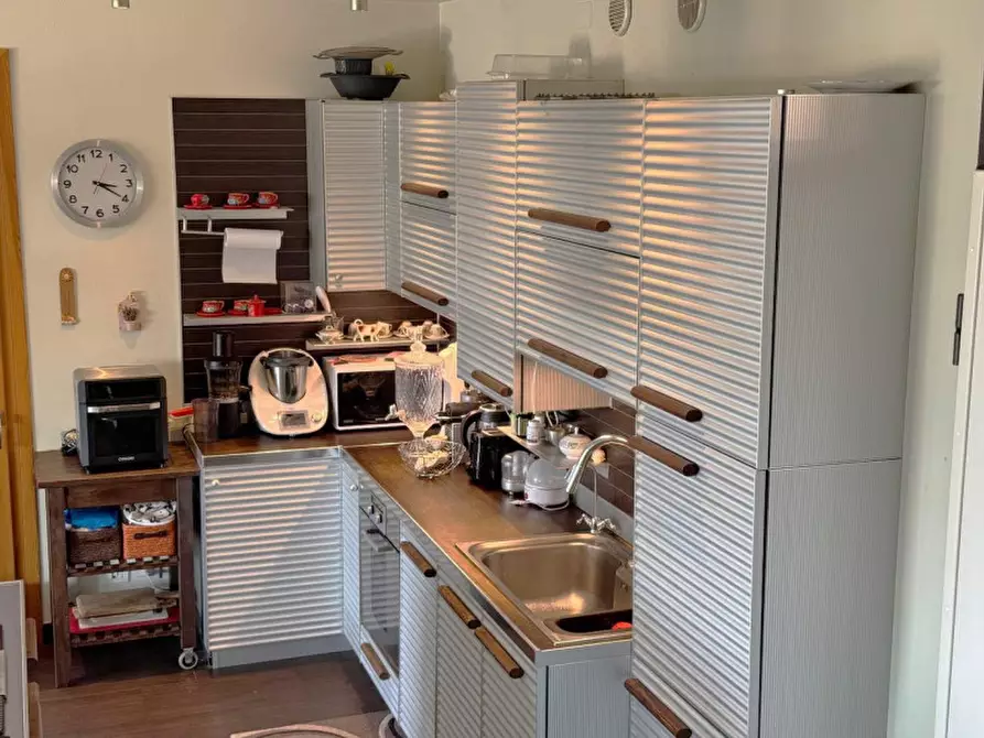 Immagine 26 di Villa in vendita  in Via San Martino 39 a Lazise