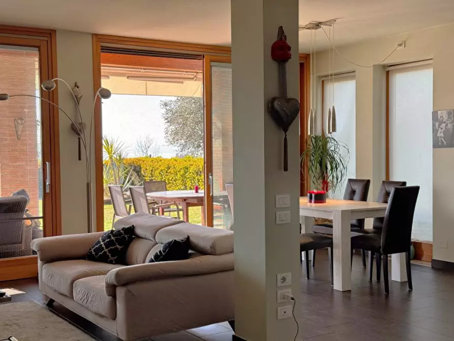 Immagine 36 di Villa in vendita  in Via San Martino 39 a Lazise
