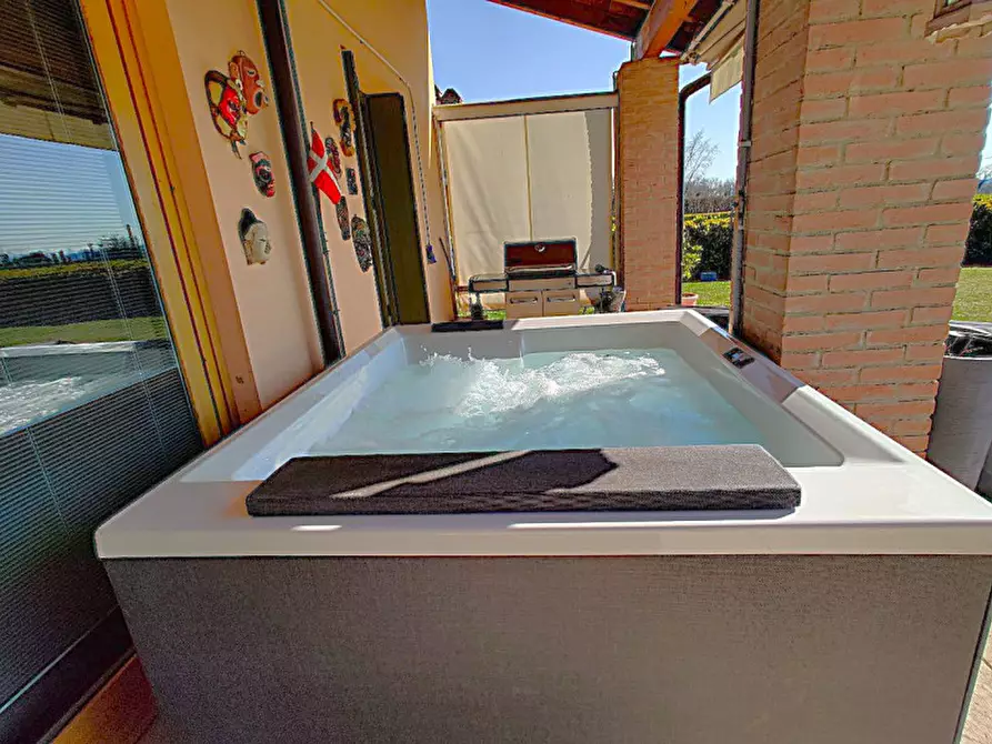 Immagine 40 di Villa in vendita  in Via San Martino 39 a Lazise