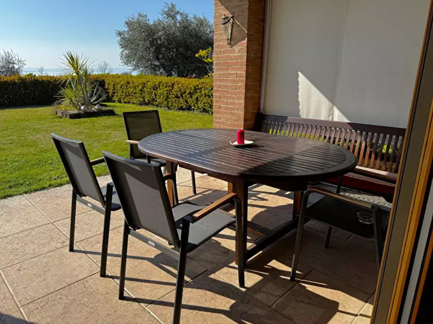 Immagine 41 di Villa in vendita  in Via San Martino 39 a Lazise