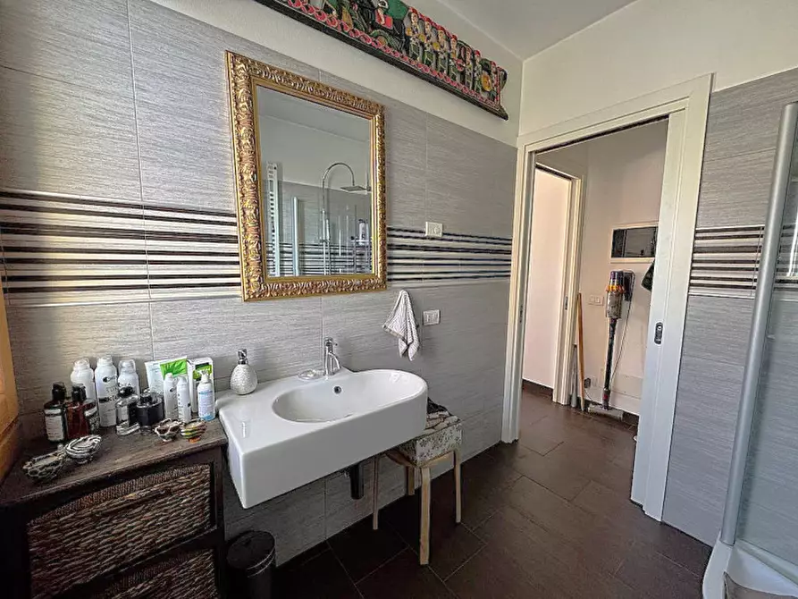 Immagine 50 di Villa in vendita  in Via San Martino 39 a Lazise