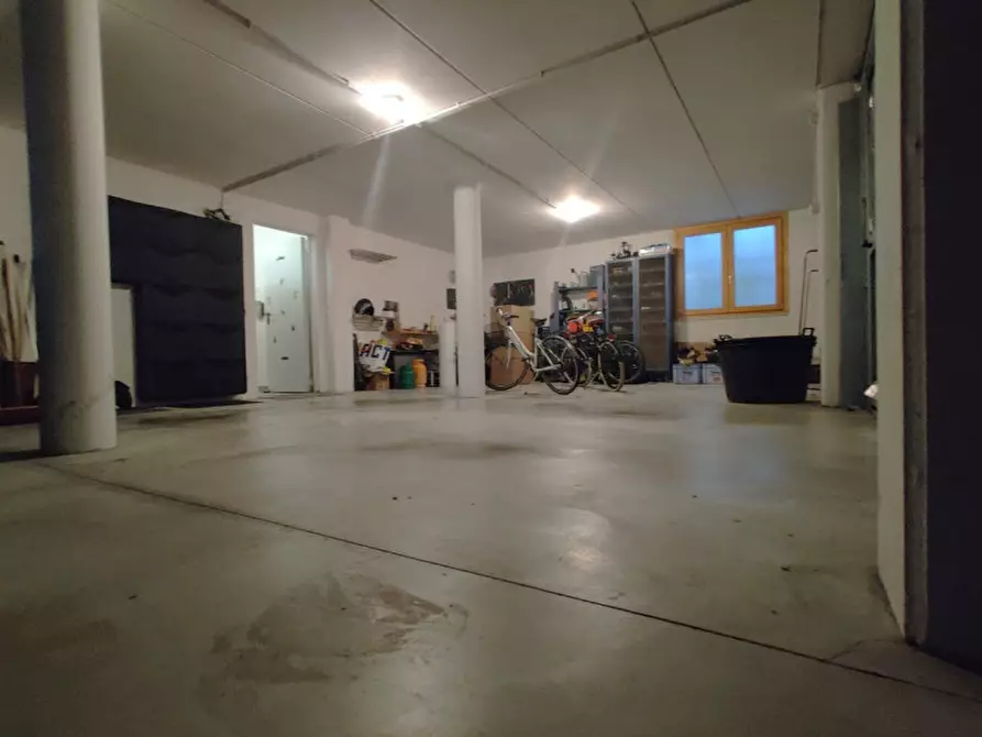 Immagine 68 di Villa in vendita  in Via San Martino 39 a Lazise