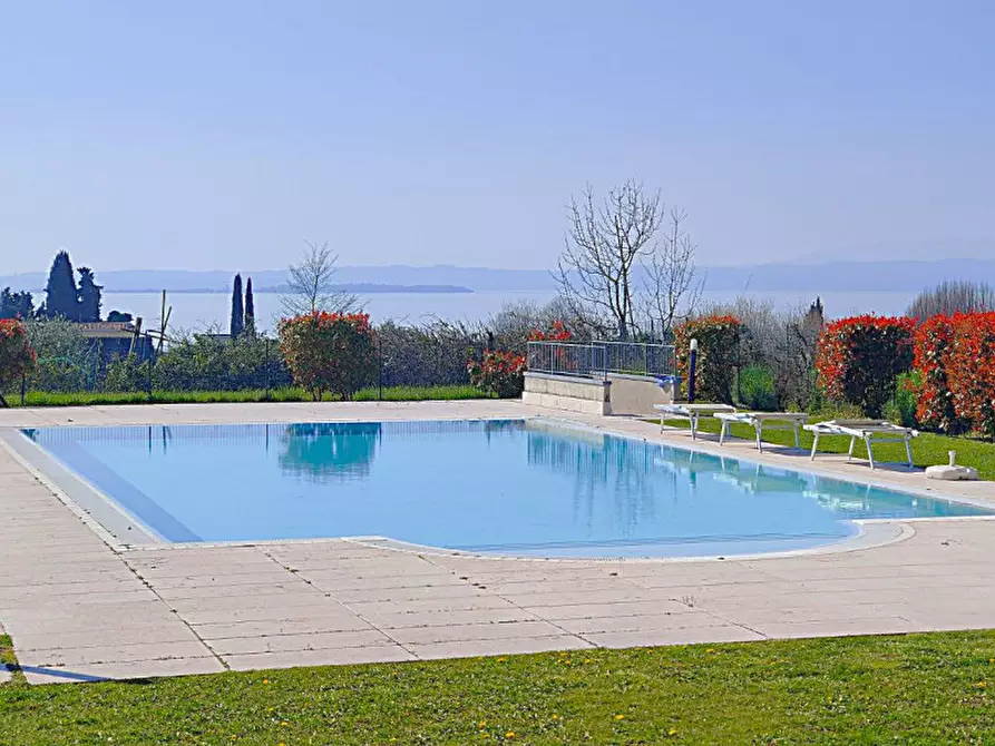 Immagine 72 di Villa in vendita  in Via San Martino 39 a Lazise