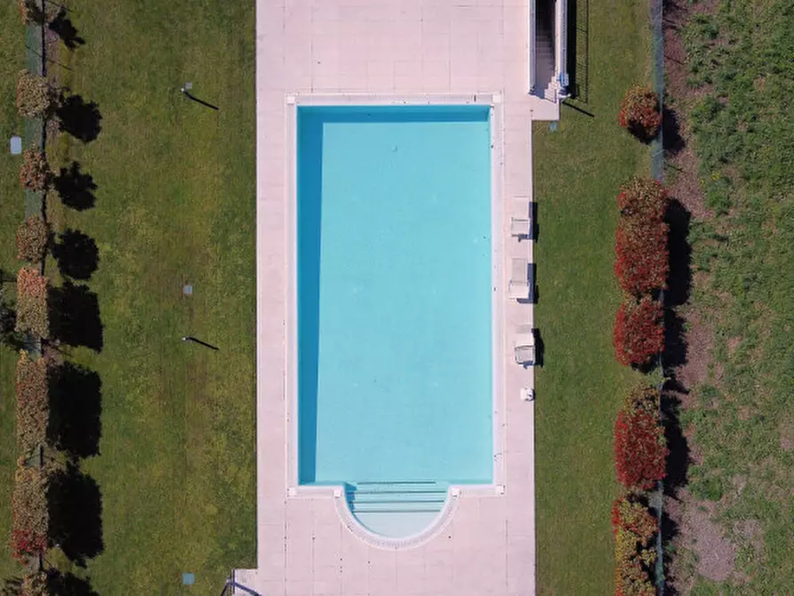 Immagine 81 di Villa in vendita  in Via San Martino 39 a Lazise