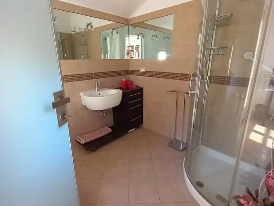 Immagine 14 di Attico in vendita  in Via Santa Maria del Campo a Rapallo