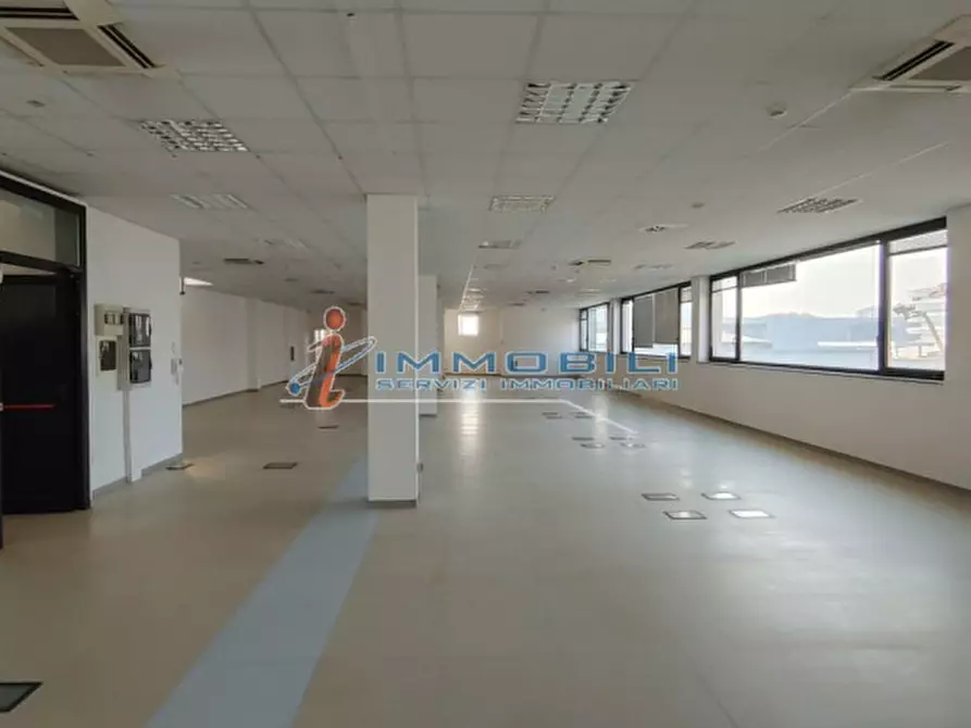 Immagine 5 di Ufficio in affitto  in VIA GROSIO a Milano