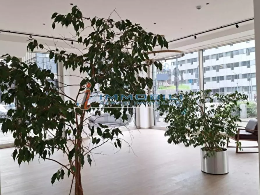 Immagine 10 di Ufficio in affitto  in VIA GIOIA MELCHIORRE a Milano