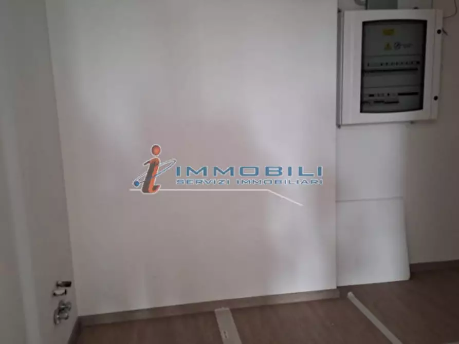 Immagine 16 di Ufficio in affitto  in VIA GIOIA MELCHIORRE a Milano
