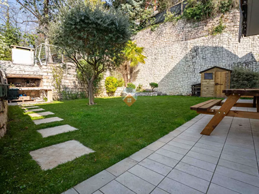 Immagine 1 di Appartamento in vendita  in Via Fortunato Depero 30 a Rovereto