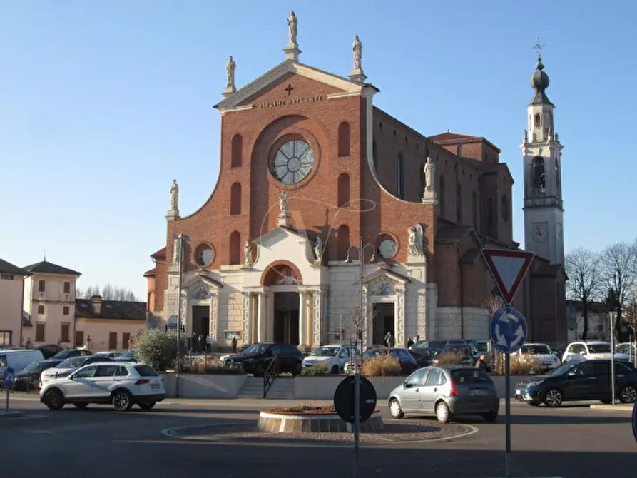 Immagine 1 di Villetta a schiera in vendita  in Piazza Monza a Dueville