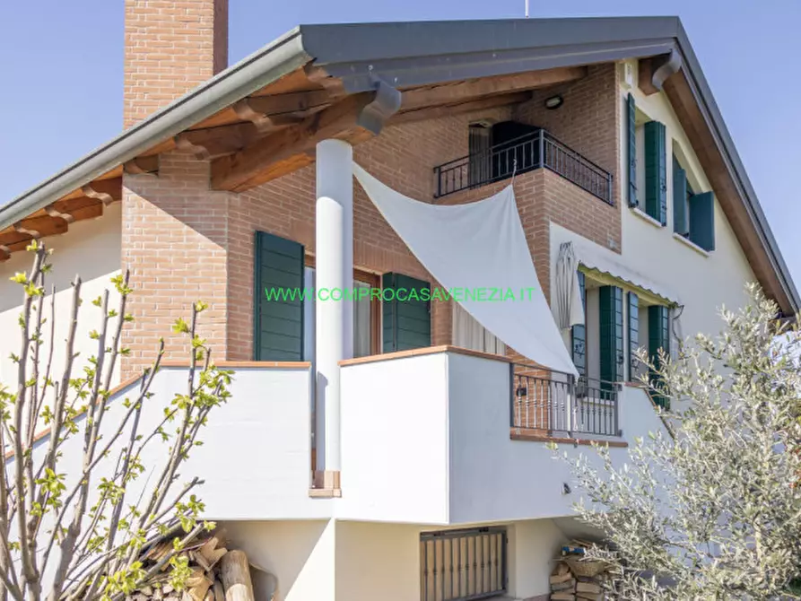 Immagine 6 di Casa indipendente in vendita  in via ca' lin a Venezia