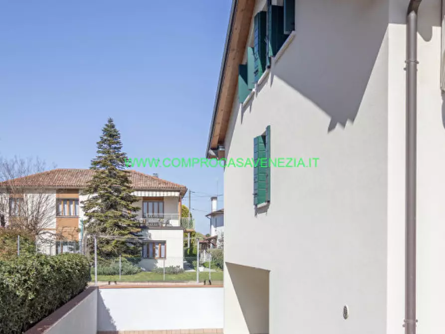 Immagine 8 di Casa indipendente in vendita  in via ca' lin a Venezia