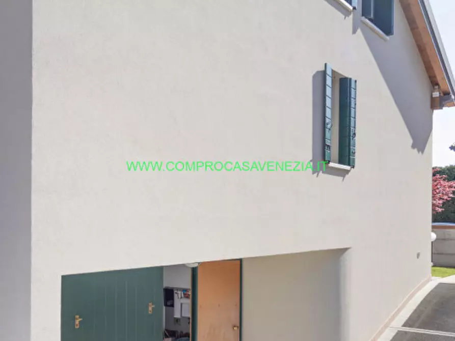 Immagine 11 di Casa indipendente in vendita  in via ca' lin a Venezia