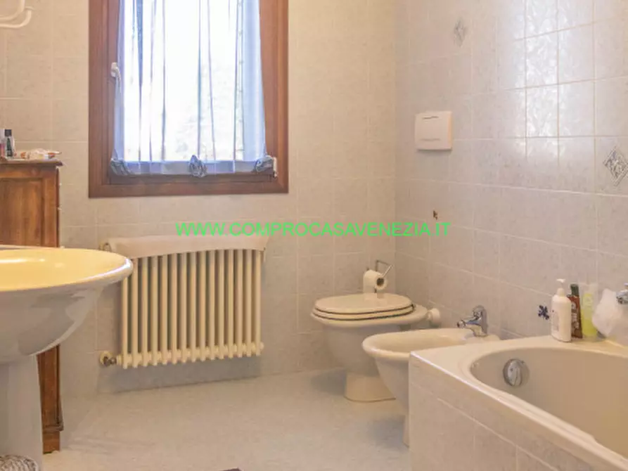 Immagine 33 di Casa indipendente in vendita  in via ca' lin a Venezia