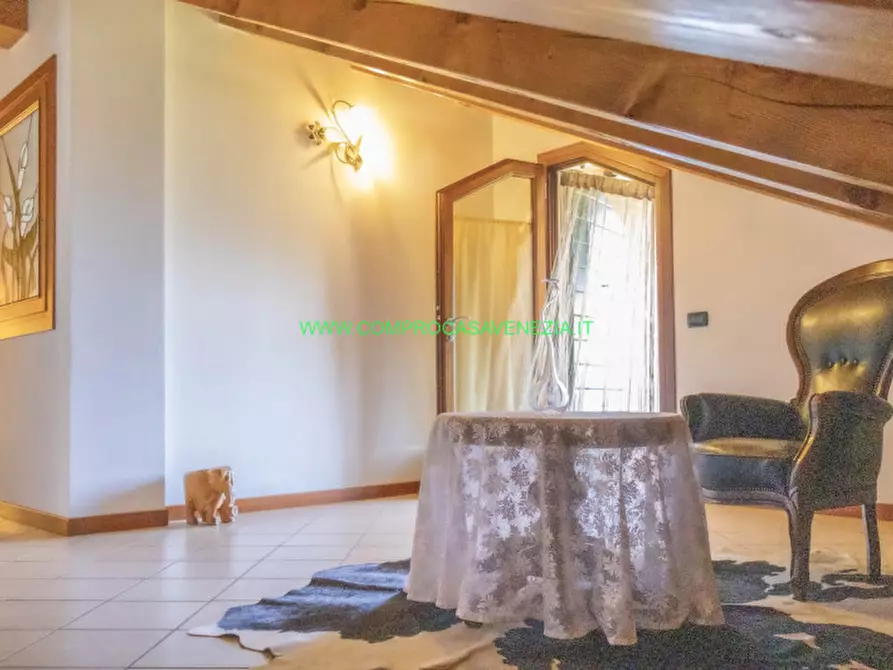 Immagine 40 di Casa indipendente in vendita  in via ca' lin a Venezia