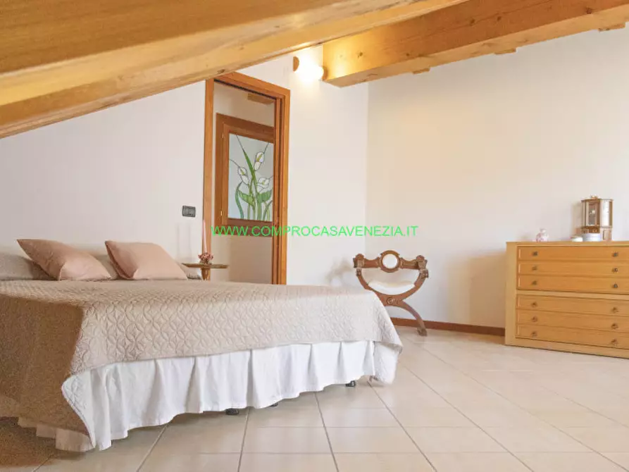 Immagine 42 di Casa indipendente in vendita  in via ca' lin a Venezia