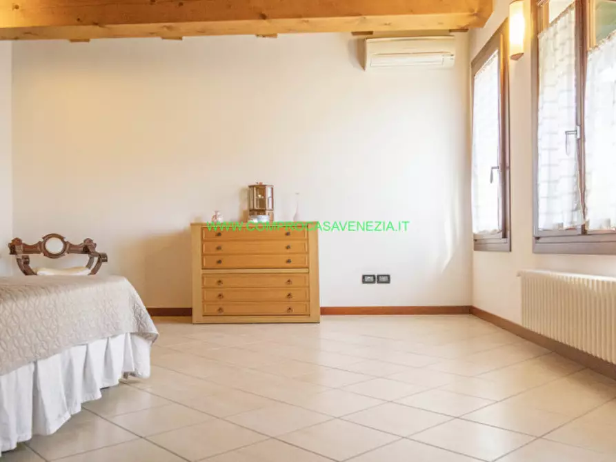 Immagine 45 di Casa indipendente in vendita  in via ca' lin a Venezia