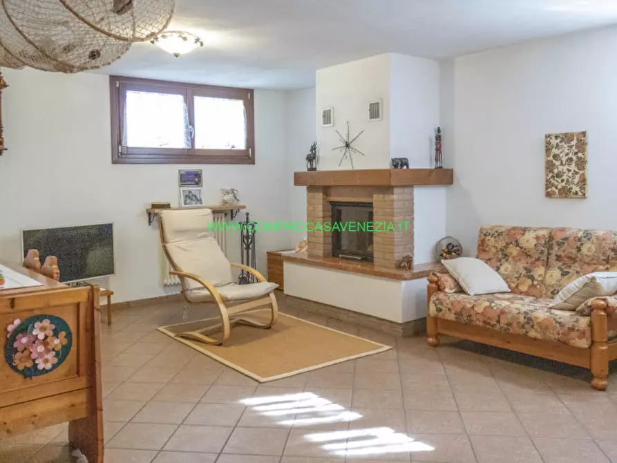 Immagine 50 di Casa indipendente in vendita  in via ca' lin a Venezia