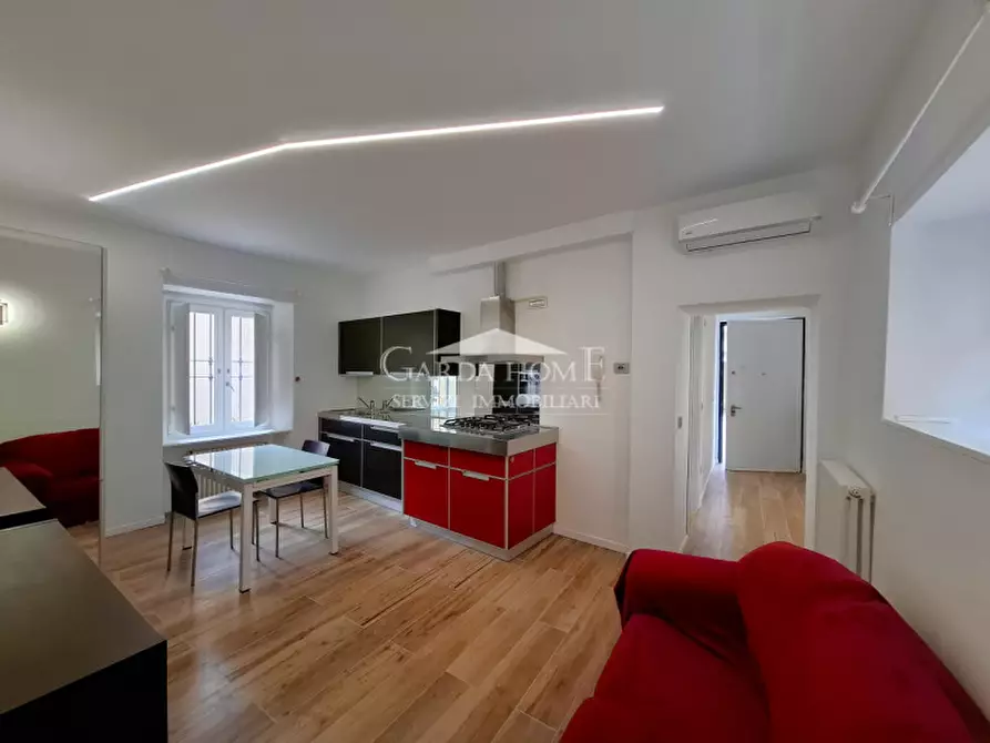 Immagine 2 di Appartamento in affitto  in Piazza Duomo a Desenzano Del Garda