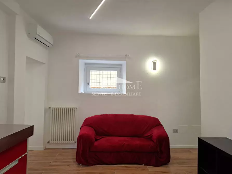 Immagine 8 di Appartamento in affitto  in Piazza Duomo a Desenzano Del Garda