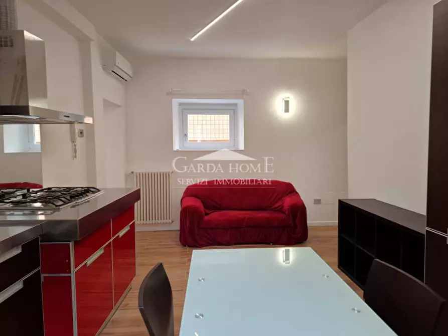 Immagine 9 di Appartamento in affitto  in Piazza Duomo a Desenzano Del Garda