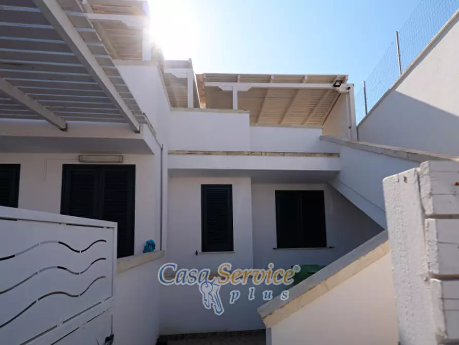 Immagine 2 di Villa in vendita  in Via Taormina a Taviano