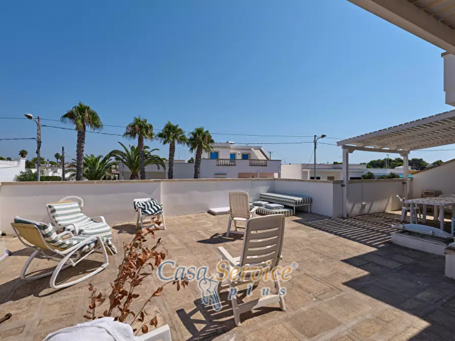 Immagine 8 di Villa in vendita  in Via Taormina a Taviano