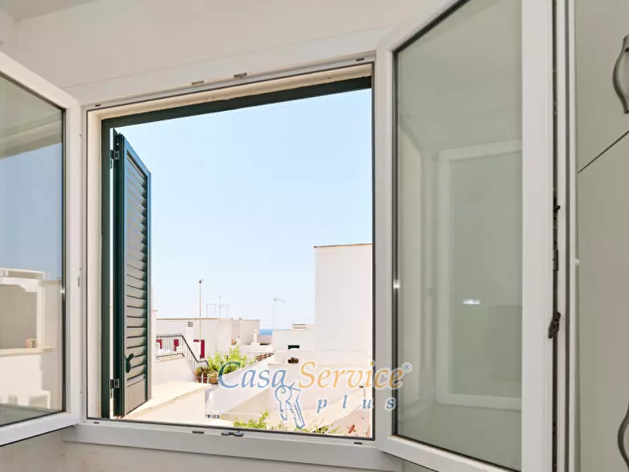 Immagine 17 di Villa in vendita  in Via Taormina a Taviano