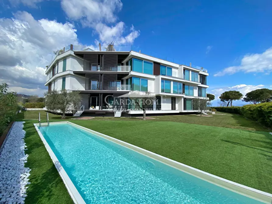 Immagine 22 di Appartamento in vendita  in Via Catullo a Lonato del Garda