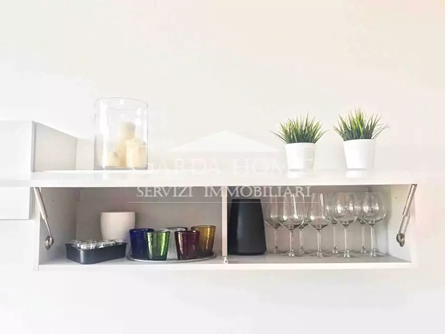 Immagine 27 di Appartamento in vendita  in Via Catullo a Lonato del Garda