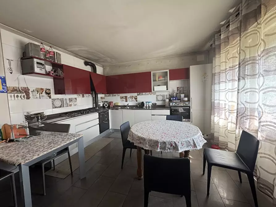 Immagine 2 di Appartamento in vendita  a Fosso'