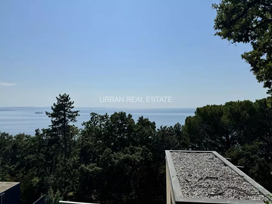 Immagine 5 di Casa bifamiliare in affitto  in Salita Cedassamare 30/a a Trieste