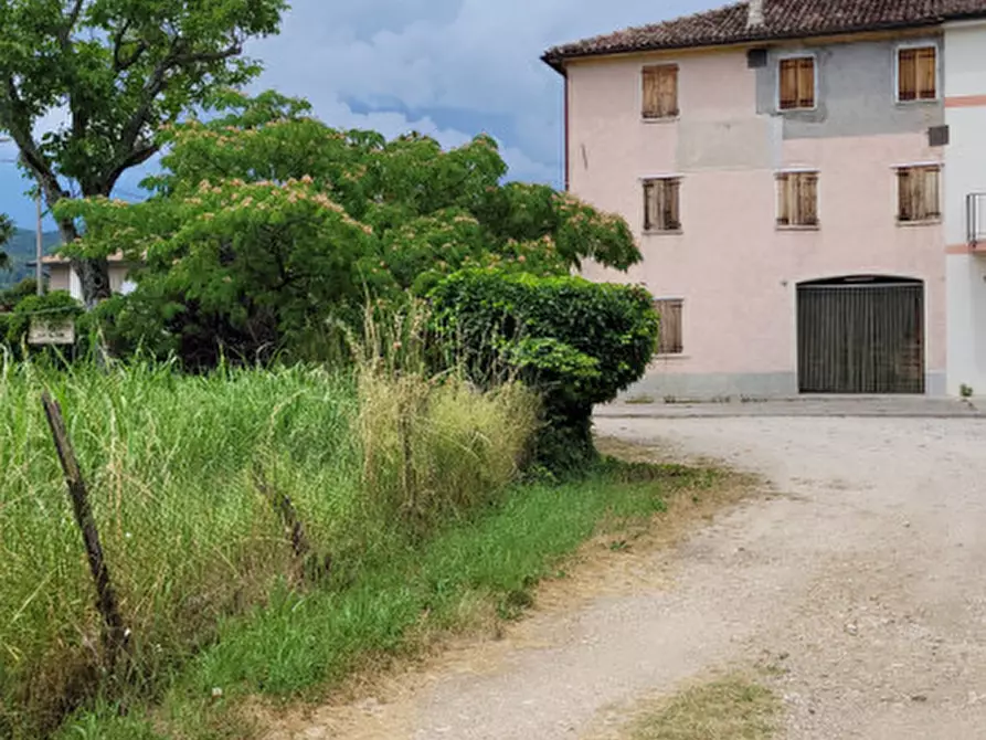 Immagine 5 di Casa bifamiliare in vendita  in Via Caldretta a Maser